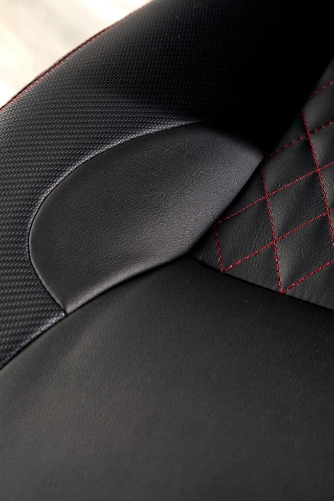 Cadeira gaming HYRUP preto/vermelho