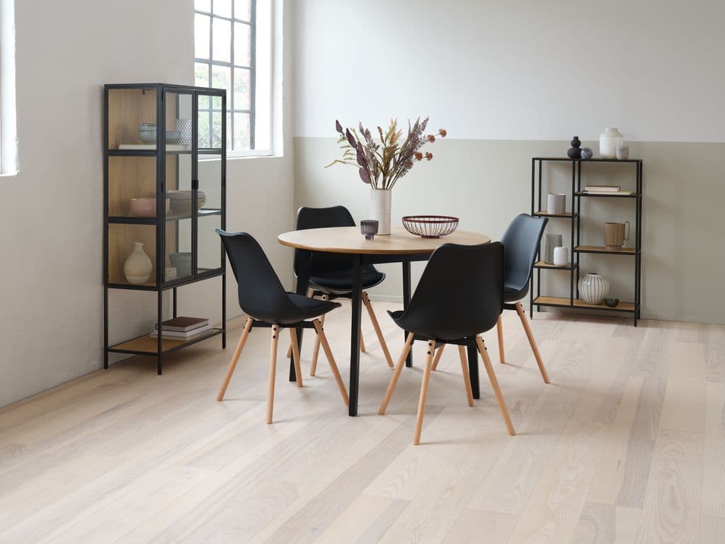 JEGIND Ø105 mesa carvalho + 4 KASTRUP cadeiras preto