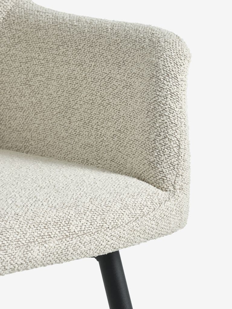 ROSLEV C140 mesa carvalho natural + 4 PURHUS branco/preto