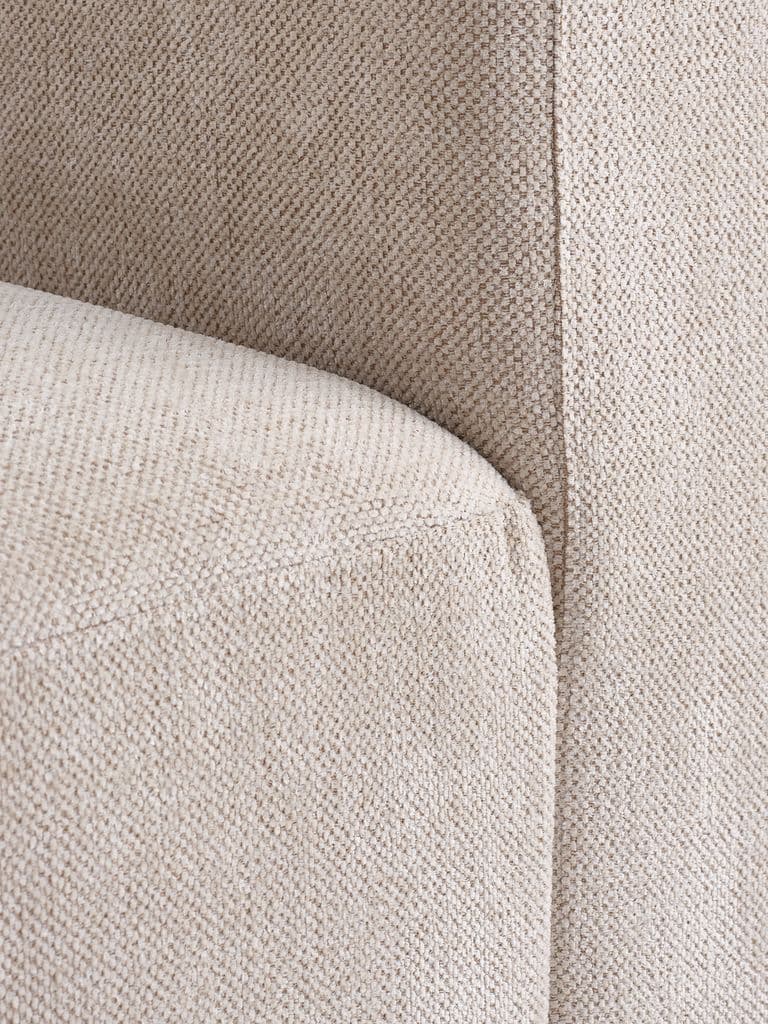 Sofá modular SKEJBY 3 lugares com pufe tecido areia