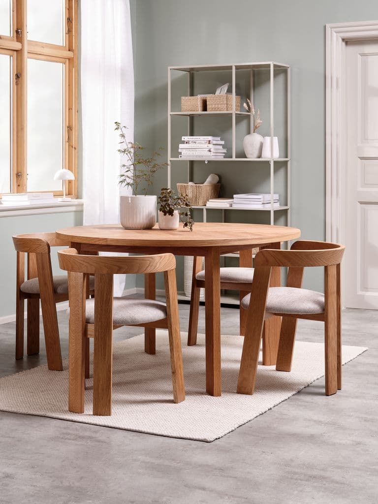 HARESKOV Ø129 mesa carvalho + 4 BOVRUP cadeiras carv/bege