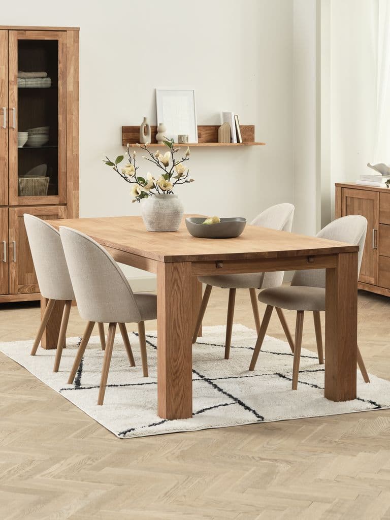 OLDE C200 mesa carvalho + 4 THORUP cadeiras bege/carvalho