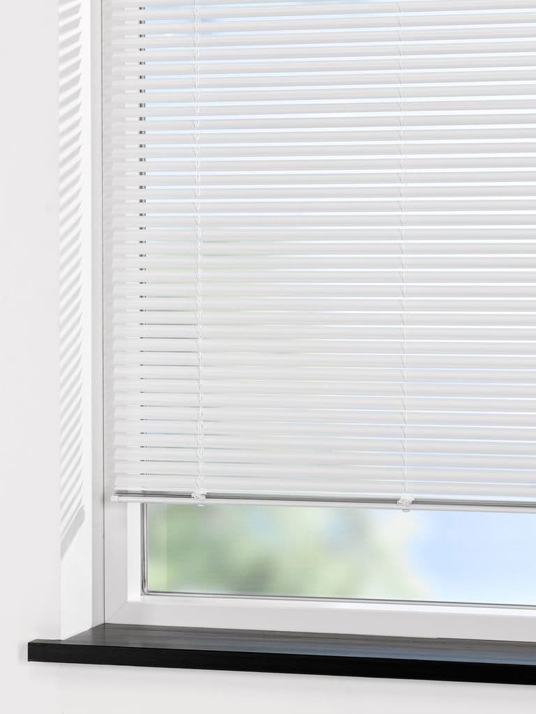 Estore veneziano BRU 130x160 alumínio branco