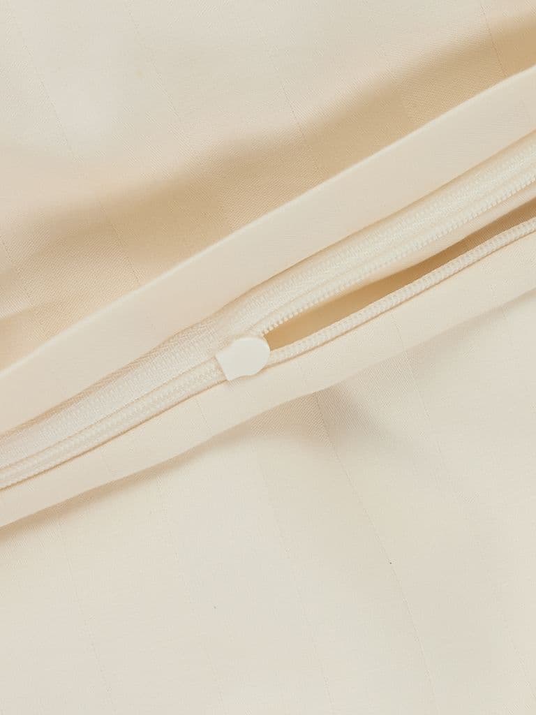 Conjunto capa edredão acetinado NELL 155x220 bege