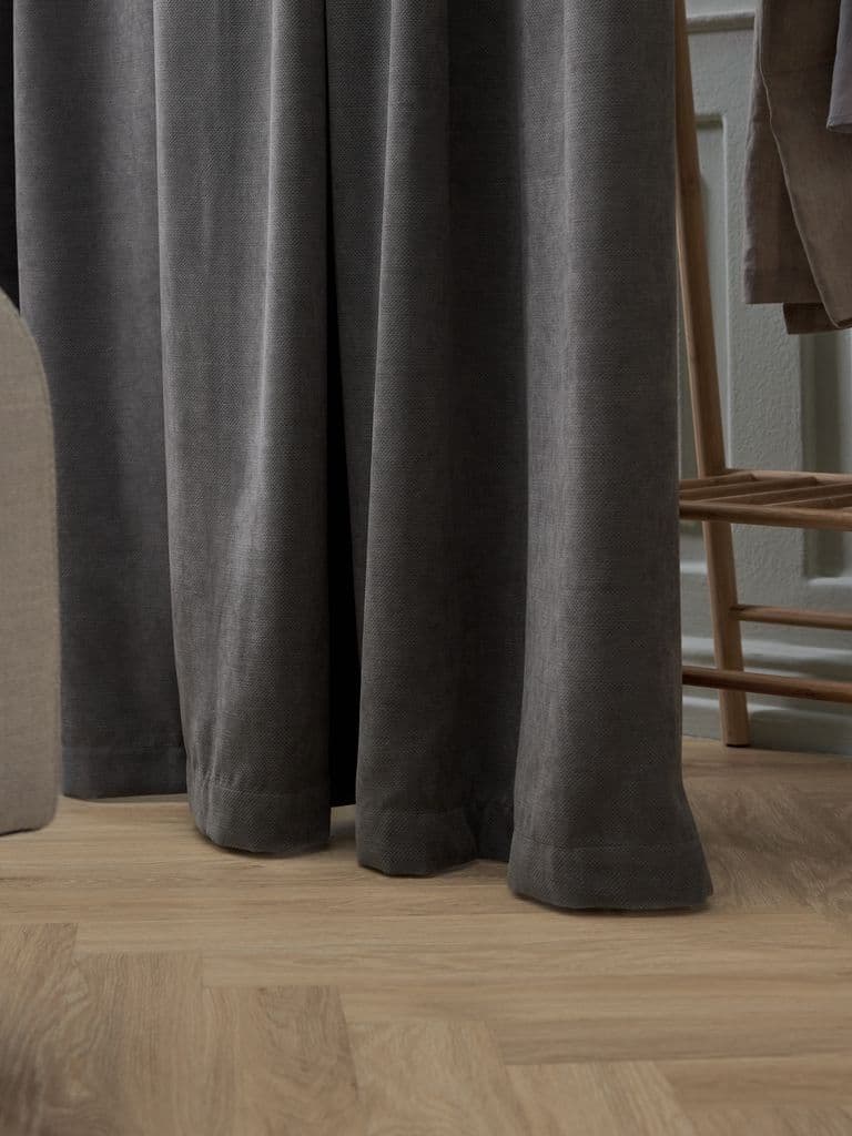 Cortinado SAVALEN 1x140x245 chenille cinzento