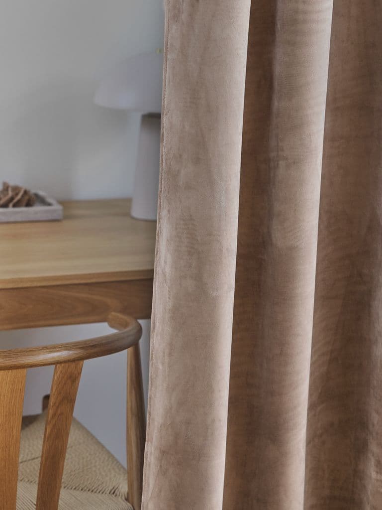 Cortinado AUSTRA 1x140x300 veludo taupe