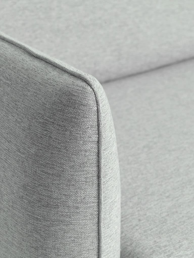 Sofá AARHUS chaise-longue tecido cinzento claro