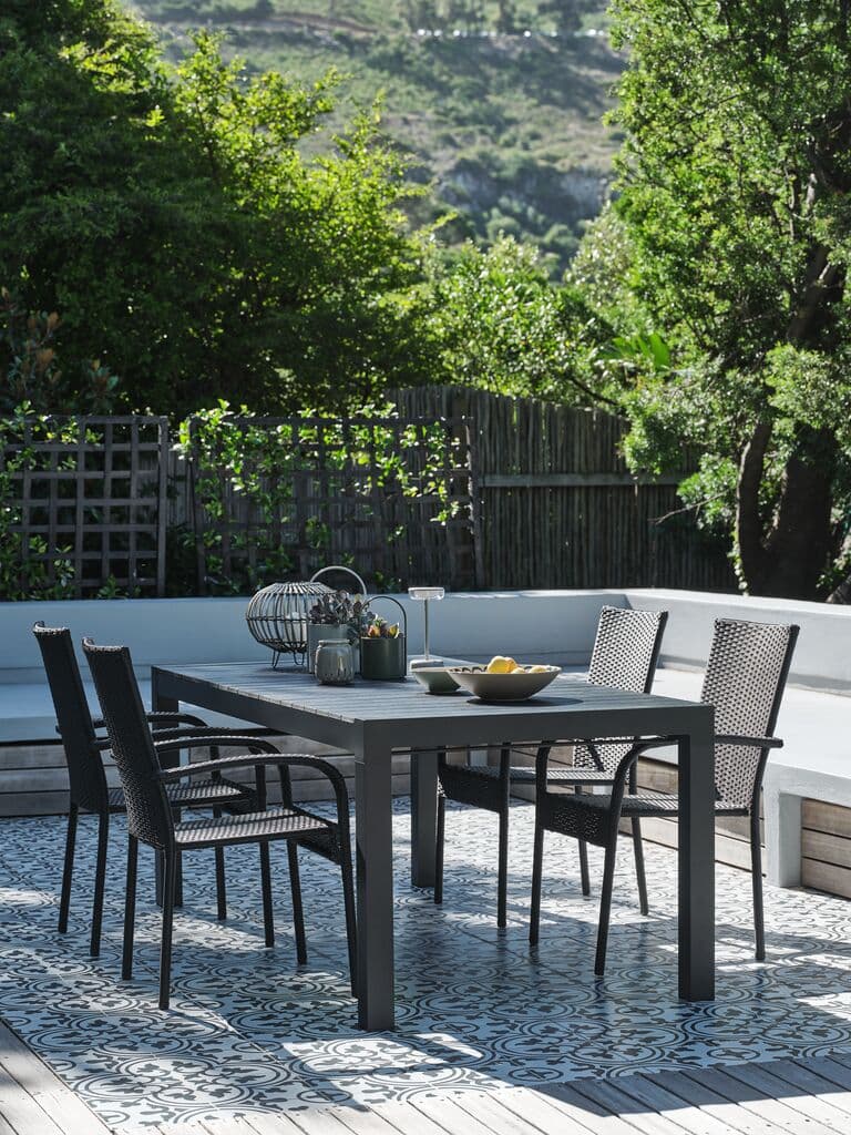 HESTEHAVE C205/275 mesa + 4 GUDHJEM cadeira preto