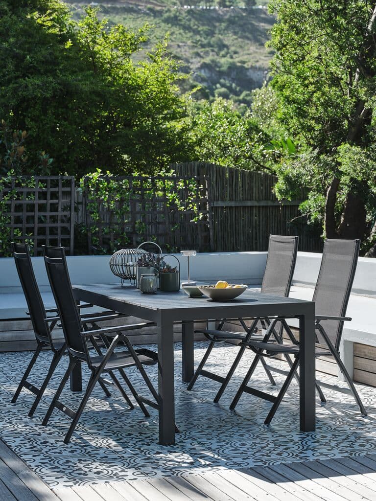 HESTEHAVE C205/275 mesa + 4 LOMMA cadeira preto
