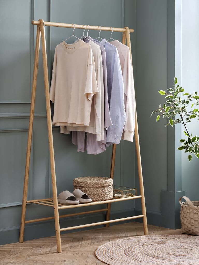 Suporte para cabides VANDSTED 1 prateleira bambu