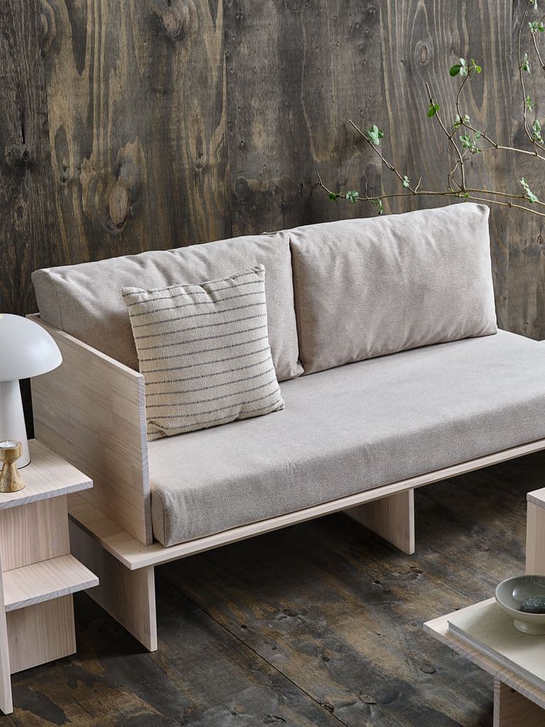 Chaise-longue SOLLERUP 204x78 tecido cinzento claro/pinho