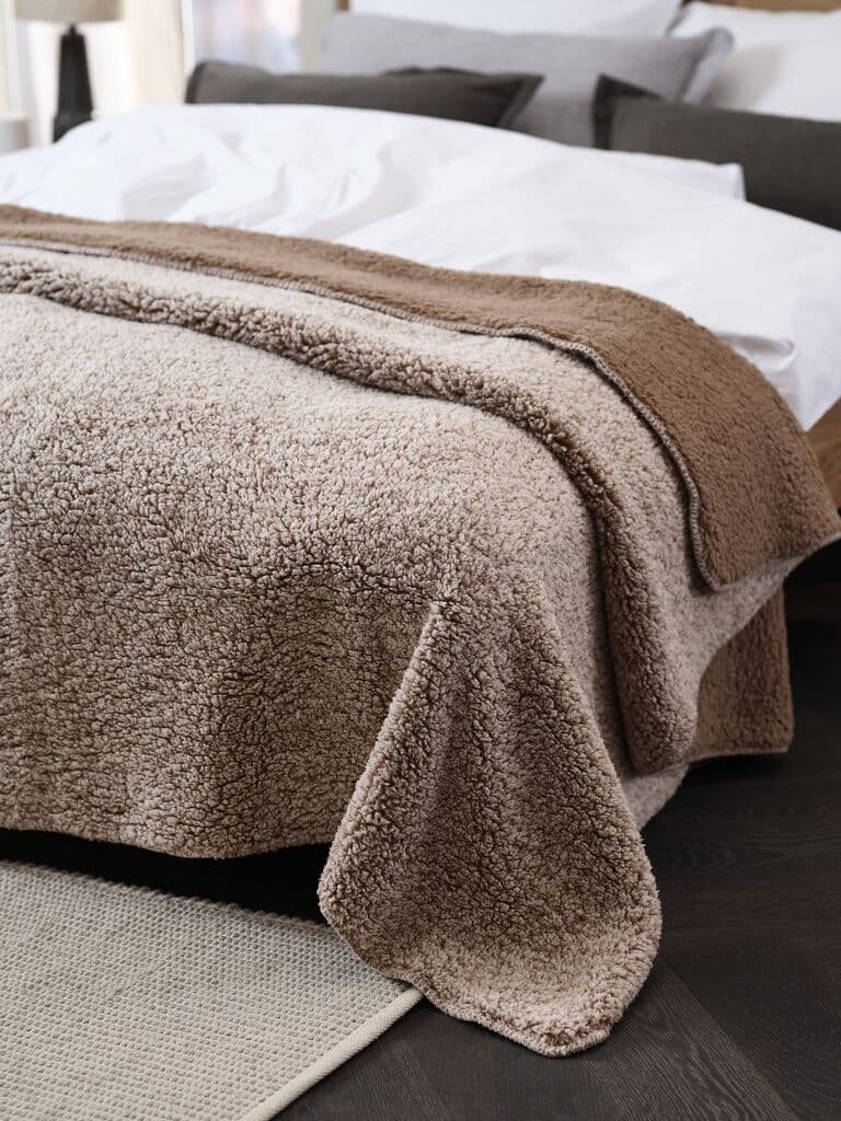 Manta polar STORFRYTLE 200x220 cor areia escuro