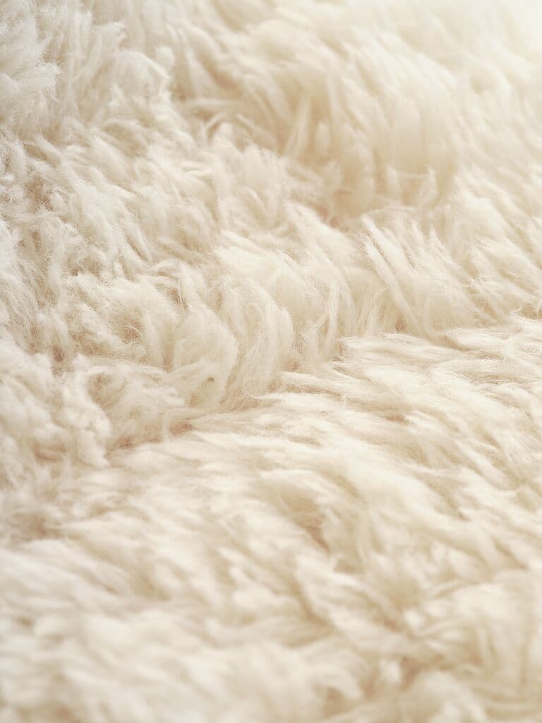 Cadeira de jantar JONSTRUP tecido teddy branco/cor carvalho
