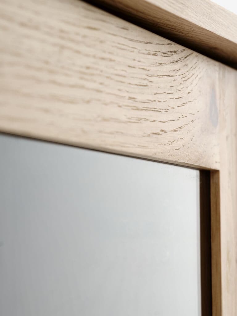 Vitrine SANDBY 2 portas carvalho selvagem natural/preto