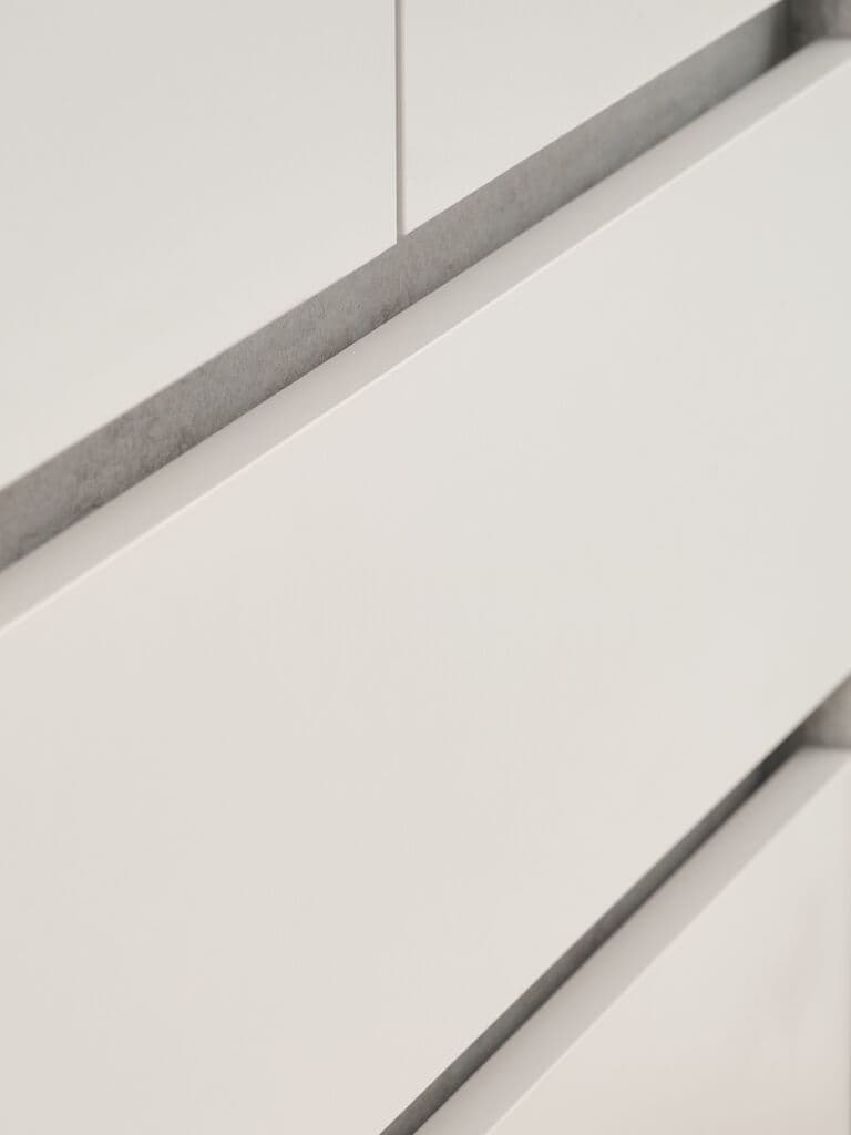 Roupeiro BILLUND 80x193 2 portas 2 gavetas travertino/bege