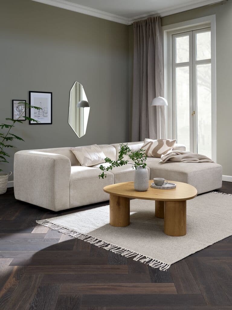 Sofá modular SKEJBY 3 lugares chaise-longue tecido areia