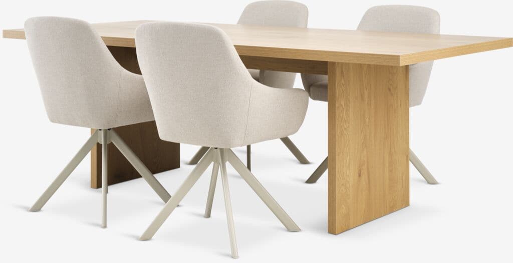 MUNKEBY C220 mesa carvalho + 4 ROSTRUP cadeiras bege