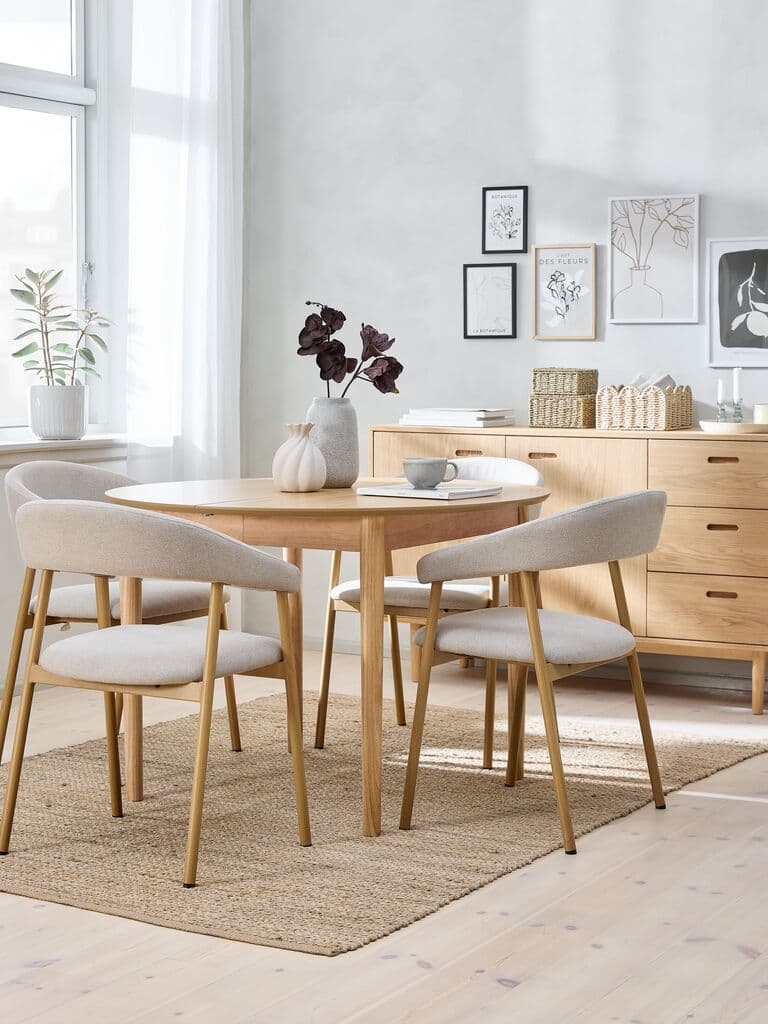 MARSTRAND Ø110 mesa carvalho + 4 EJSING cadeira bege/carv