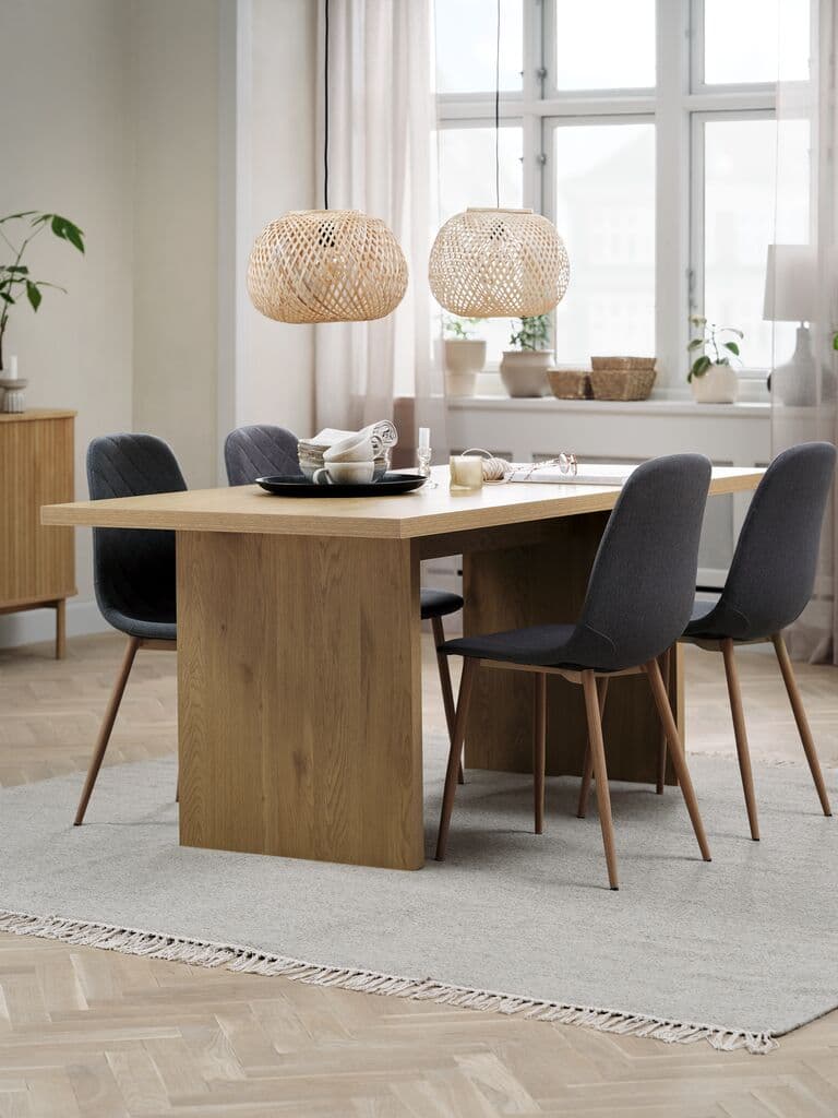 MUNKEBY C180 mesa carvalho + 4 JONSTRUP cadeiras cinzento