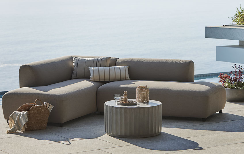 Sofá de lounge em material resistente a todas as condições climatéricas